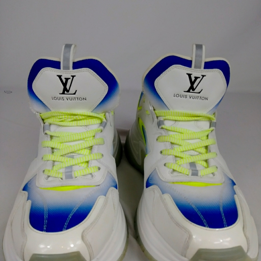 Louis Vouitton sneakers size 9 men